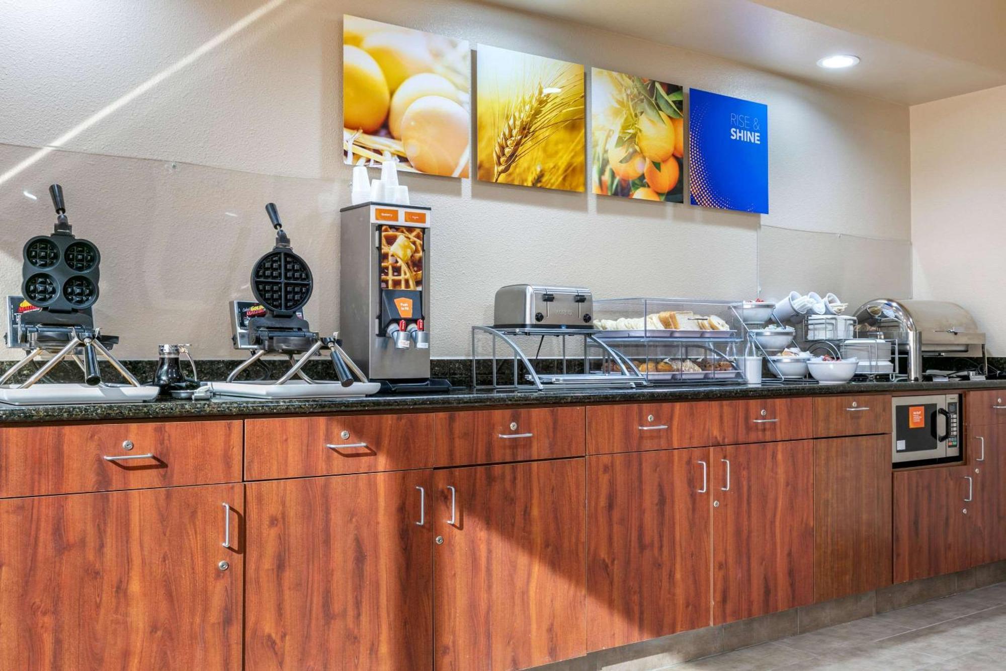 Comfort Inn & Suites Van Buren - Fort Smith Eksteriør bilde